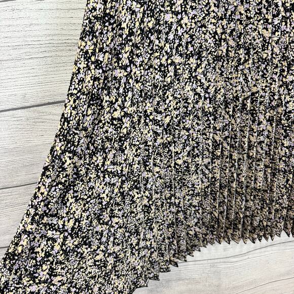 Vince Camuto Women's Black Floral Pleated Pull On Midi Skirt Size XL - Picture 3 of 7